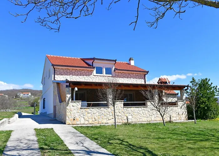 Villa Manuela *