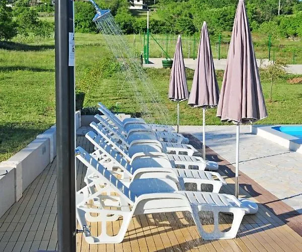 Villa Manuela Hrvace